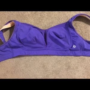 Lululemon TaTa Tamer Sports Bra